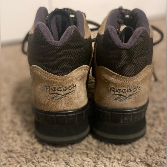 Vintage Reebok Women's Boots RA Size 9 Hiking Shoes - Picture 2 of 5